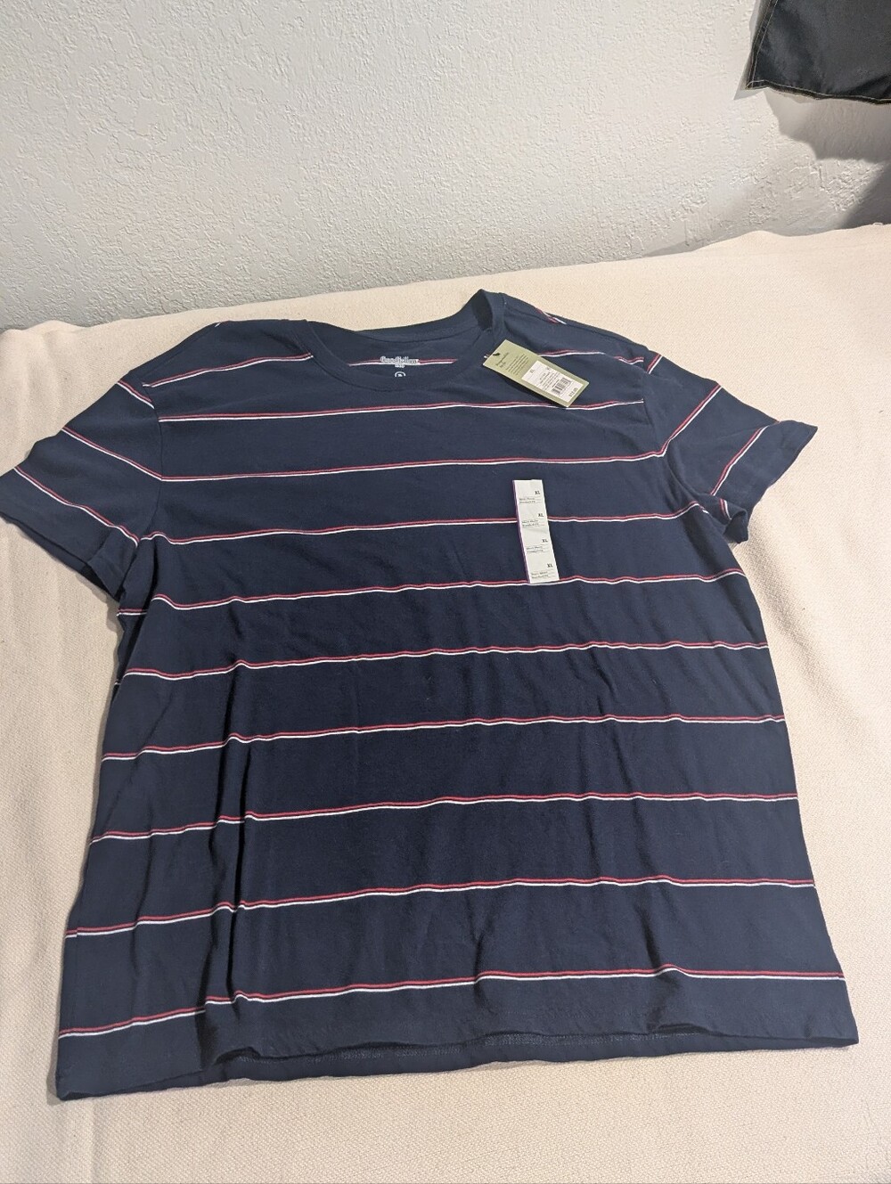 Goodfellow & Co Navy Short Sleeve Crewneck with White and Red Stripes NWT